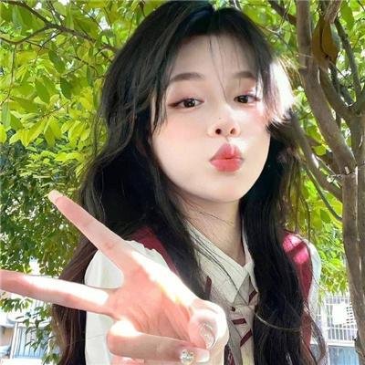 谜一样的双眼